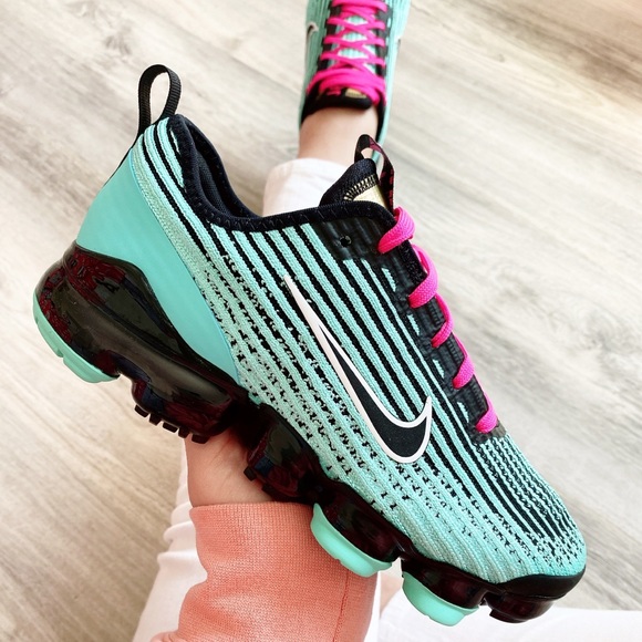 Nike vapormax flyknit - Picture 2 of 5